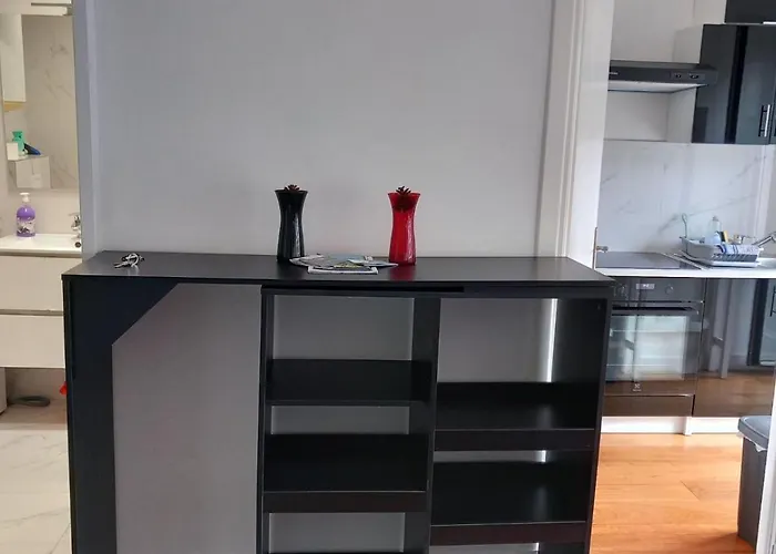 Very Apartment